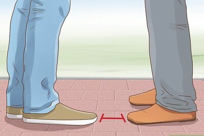 How to Greet People in Japan