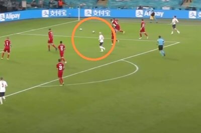 Euro 2020, England vs Denmark: Fans Spot Second Ball on Pitch, Ask Why Wasn't Play Halted