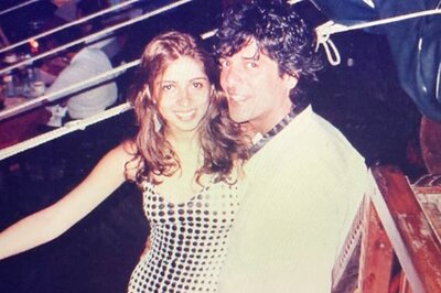 Ananya Panday Celebrates Her Parents' Marriage Anniversary with Throwback Pic, See Here