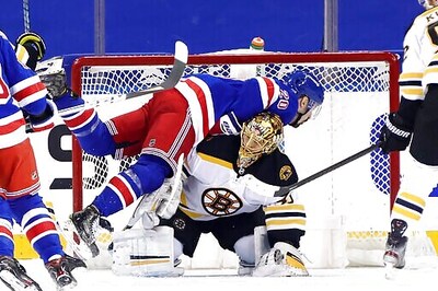 Brad Marchand Scores In OT, Bruins Beat Rangers 3-2