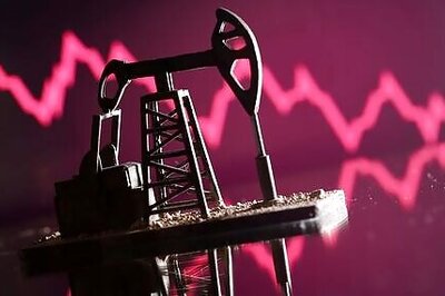 Oil Prices Fall As Fuel Demand Concerns Grow After End Of U.S. Summer Driving Season