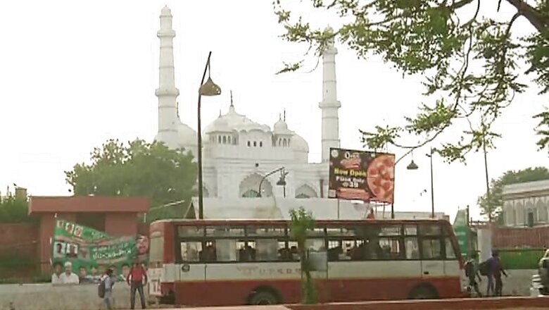 Plan to Install Laxman Statue Outside Lucknow's Historic Mosque Triggers Row, Clerics Unhappy