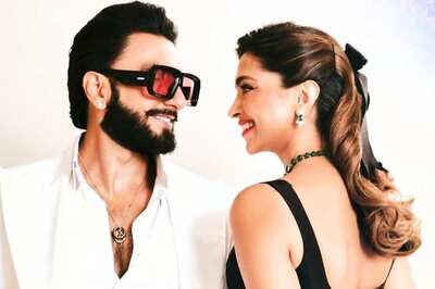 Deepika Padukone, Ranveer Singh Will Move To Rs 100 Crore Flat Near Shah Rukh Khan's Mannat Soon | Watch