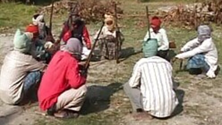 Govt promises talks if Maoists end violence