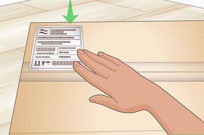 A Beginner-Friendly Guide to Applying a Shipping Label to a Package