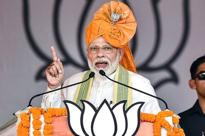 Effects of Maharashtra Impasse Reflect at NDA Meeting, PM Modi Tells Allies 'Don't Let Small Differences Unsettle Us'