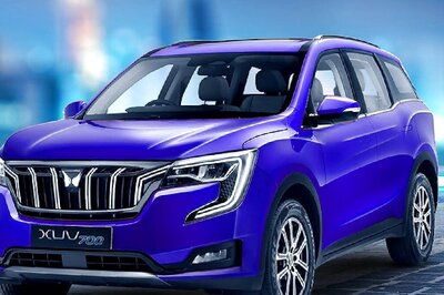 Mahindra XUV700 Achieves Spectacular Milestone with 1 Lakh Units Delivered in Record Time