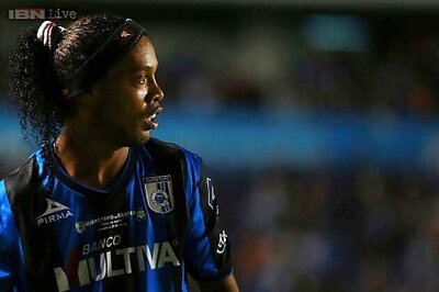 Ronaldinho signs with Brazilian club Fluminense