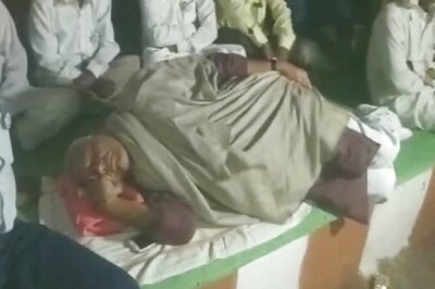 Yashwant Sinha Leads Farmer Protest in Maharashtra, Mamata Offers Support