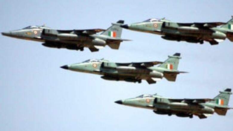 MIG 27 crashes in Jodhpur, five injured
