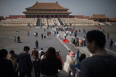 China and The Vatican Flirt with Diplomacy Through Works of Art