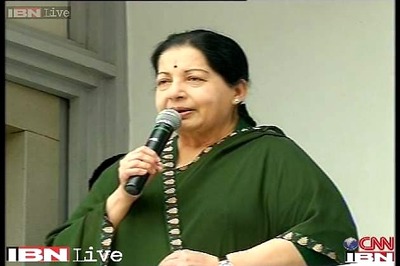 Madras HC asks Vellore Mayor to apologise for condemning Jayalalithaa's conviction
