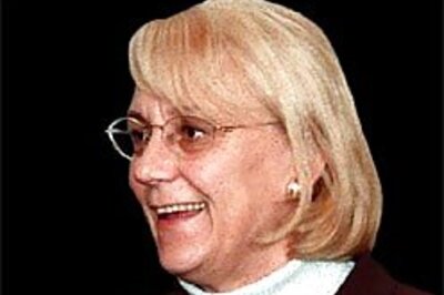 Sweden FM quits over cartoon row