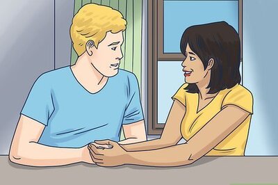 Cute Responses to “Why Do You Love Him?” (Plus, Signs You’re in Love)