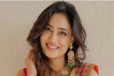 Dare Not Call Shweta Tiwari 'Hot' If You Are Friends With Palak Tiwari; Here's Why