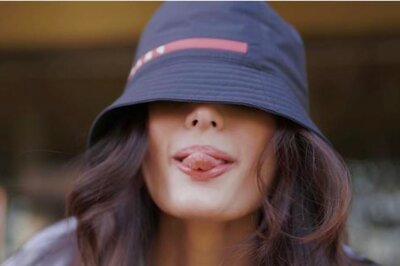 KL Rahul Calls Athiya Shetty 'Cutest Hat Chor' as She Steals His Hat for Instagram Pic
