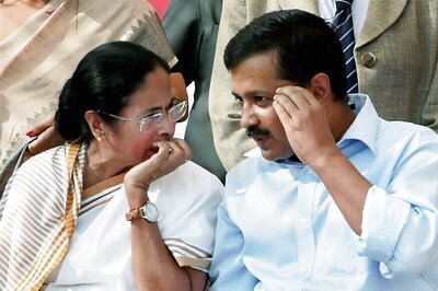 United Opposition Supports Mamata Banerjee's Fight Against Centre