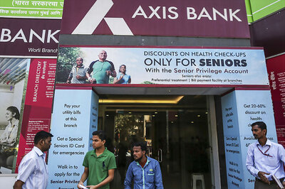 Suspicious Deals: Axis Bank Suspends 24 Employees, 50 Accounts