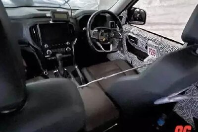 Upcoming Mahindra Scorpio SUV Interiors Spied Ahead of Launch, to Get a Massive Touchscreen System
