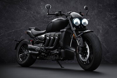 Triumph Rocket 3 R Black, Rocket 3 GT Triple Black Limited Edition Models Unveiled Globally