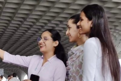 Shraddha Kapoor Leaves For Stree 2 Shooting, Video Inside