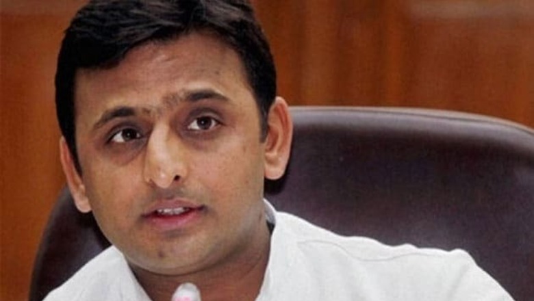 Social activist slams UP government asks to remove, replace tainted minister