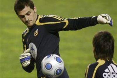 Capello will make England great: Spanish goalie Casillas