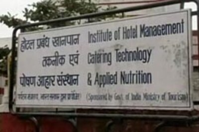 Bhopal girls ragged, lodge complaint against seniors