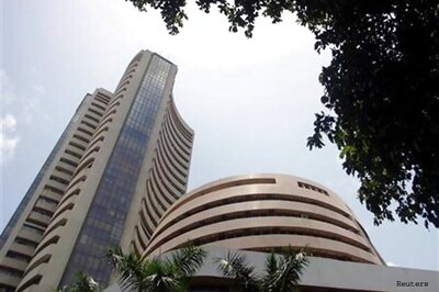 Sensex ends 61 pts up; Infosys, ITC top gainers