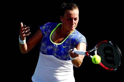 Kvitova advances, Kerber upset at New Haven Open