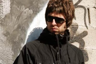 Oasis guitarist Noel Gallagher quits band