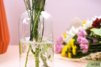 How to Make Fresh Flowers Last Longer