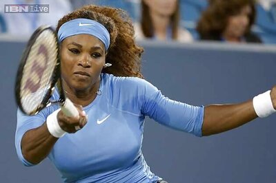 Top seeds advance at Cincinnati but Bartoli buzz remains