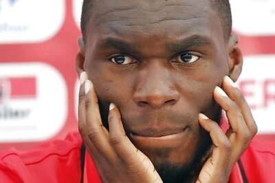 Benteke Completes Palace Switch, Signs Four-Year Deal