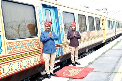 No Takers for Maharaja-Like Journey as Indian Luxury Trains Battle Low Occupancy, Covid Deals Fresh Blow