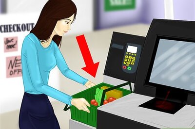How to Use Self‐Checkout at a Store