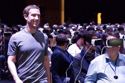 Why Facebook CEO Mark Zuckerberg made a surprise appearance at the Samsung Galaxy S7 launch event