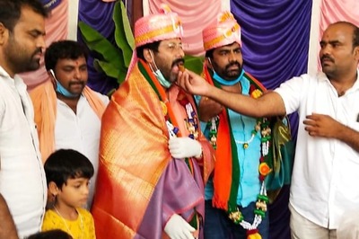 Flouting Lockdown Rules, Hundreds Served Biryani at Karnataka BJP MLA's Birthday Bash in Tumkuru