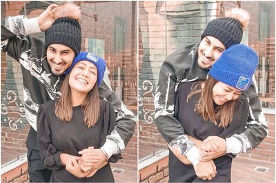 Neha Kakkar Calls Herself 'Lucky' on Completing 6 Months of Marriage With Rohanpreet Singh