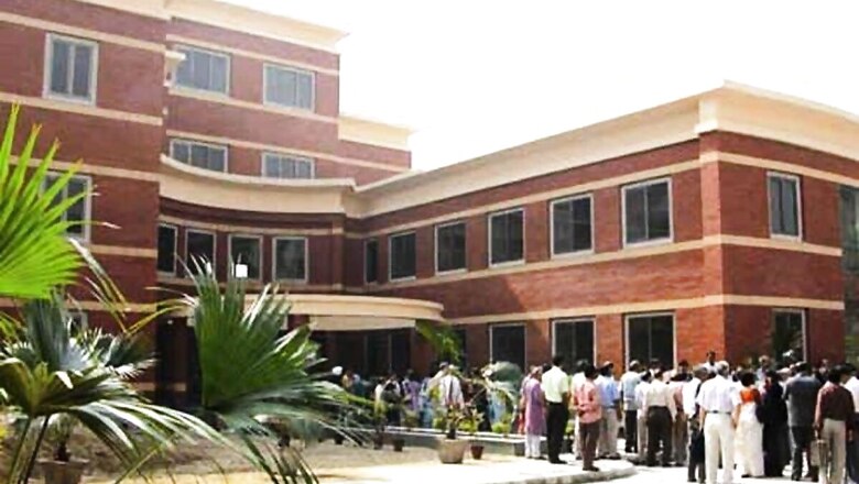 Will Give Digital Degrees Online to Pass Outs Who Haven't Received them, DU tells HC