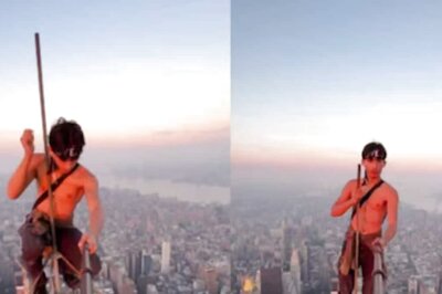 Watch: Man Takes Selfie On Empire State Building's Antenna At 1,435 Feet