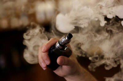 More Teenagers Vaping Nicotine Than Flavours, Says Study