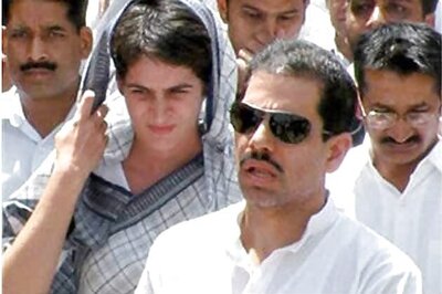 Officer who stopped Vadra's cavalcade transferred