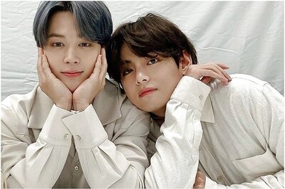 BTS' Jimin and V Graduate with President's Award from Global Cyber University for Being Role Models