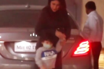 Taimur Ali Khan Says ‘No Photos’ to Paparazzi, Watch Video