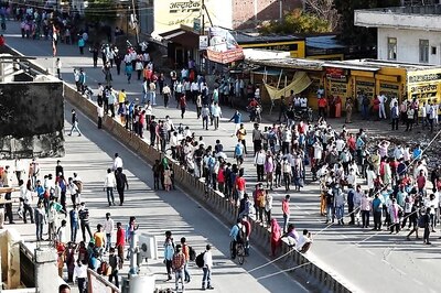 UP Govt Deploys Over 200 Buses to Ferry Migrant Labourers to Their Destination