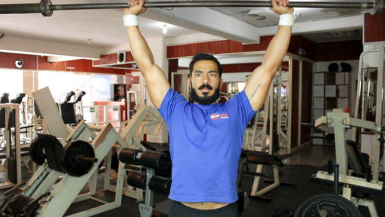 How to Build Shoulder Muscles