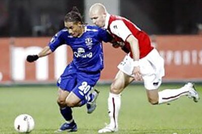Alkmaar dumped out of UEFA Cup, lose home record