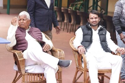 More Drama in Lalu Family as Tej Pratap 'Shifts' to Rabri Devi Residence