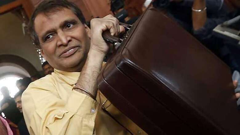Railways Minister Suresh Prabhu calls for fight against corruption, flags off 'Vigithon'
